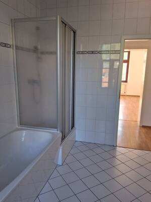 Wohnen im grünen schöne 2-R-Whg. in MD.-Sudenburg 1.OGca.57,43 m2 san. Altbau zu vermieten ! – 39112 Magdeburg – Vorschaubild 4