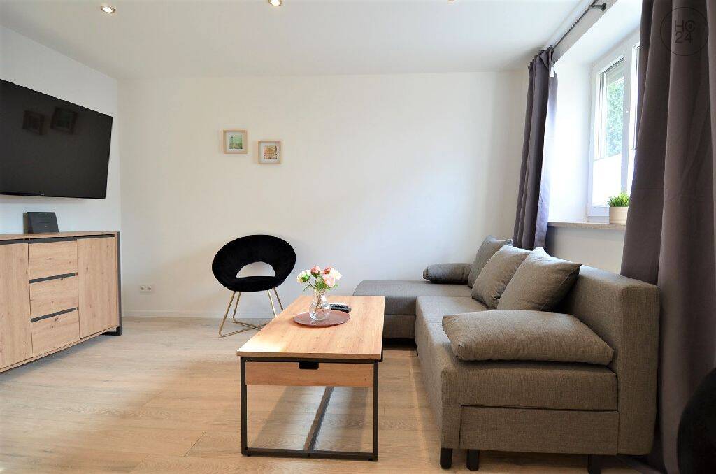 Renovierte, möblierte Wohnung in der Augsburger Innenstadt – Augsburg – Bild 1 von 6
