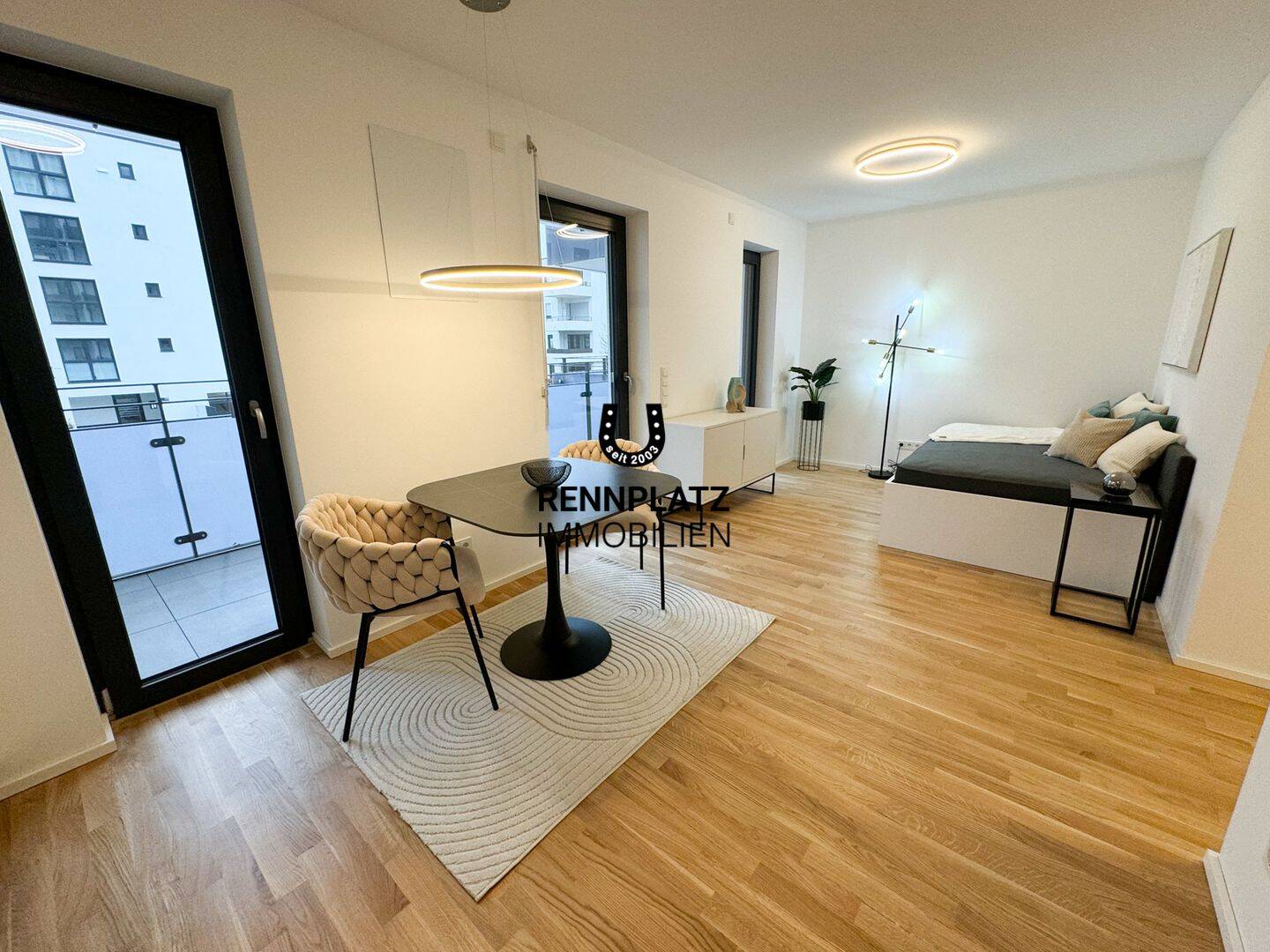 WE5.2 | Möbliertes Apartment mit EBK und Süd-West-Loggia in Regensburg-Ost. Frei ab 01.09.