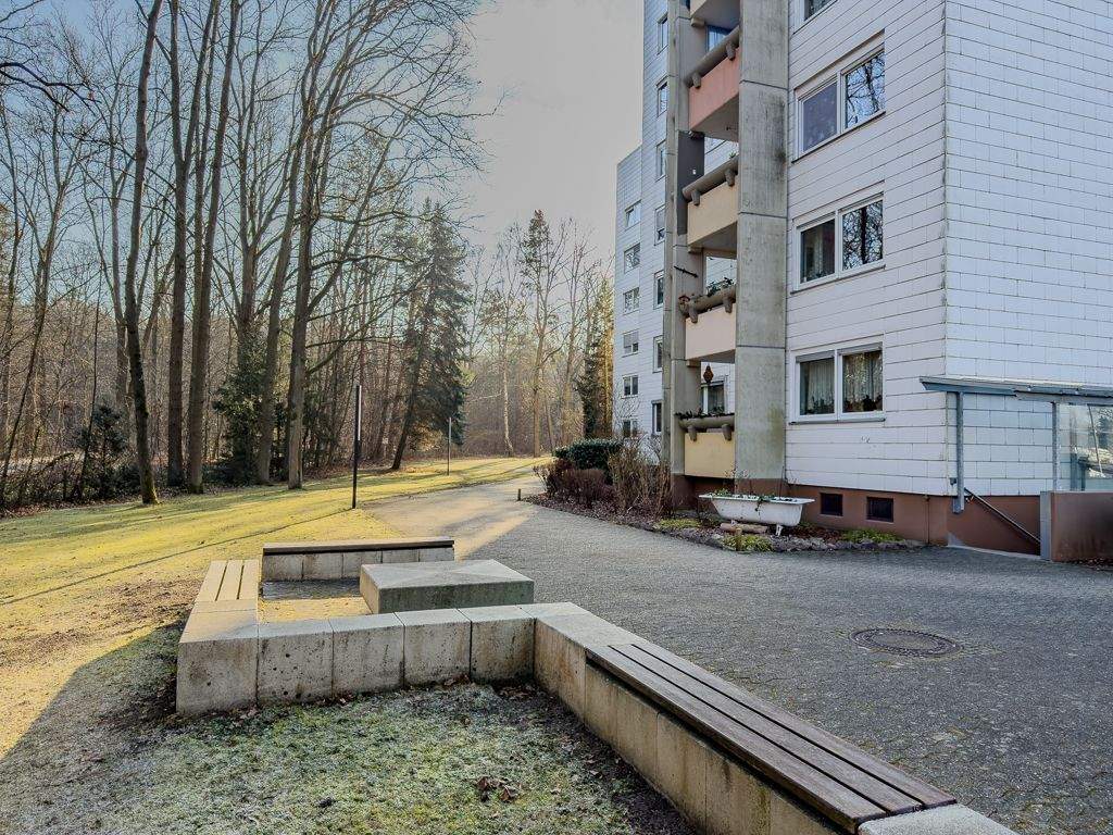 Helle 3-Zimmer-Wohnung mit Balkon und Tiefgarage – Nürnberg – Vorschaubild 4