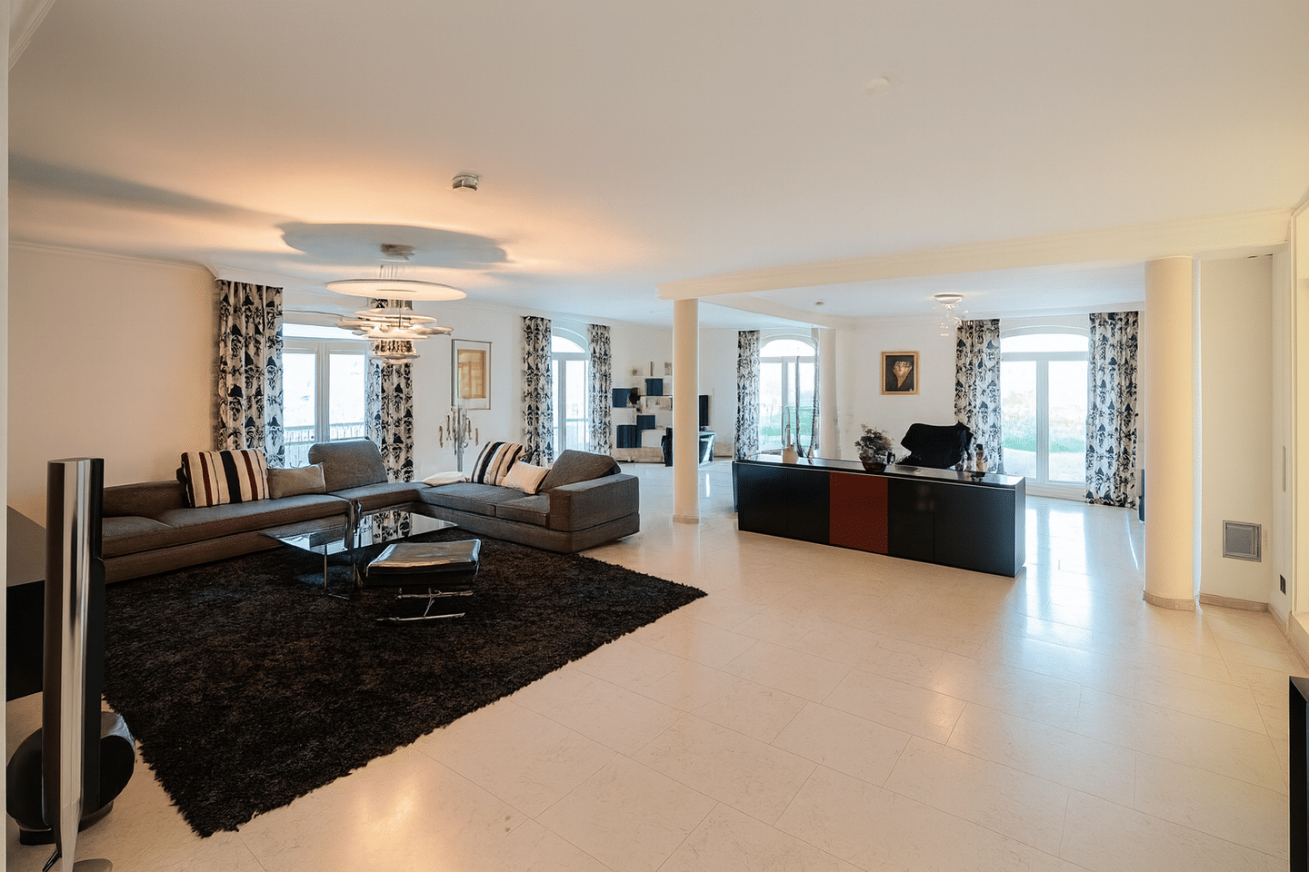 Luxuriöses Anwesen - 362 m² Wfl mit Schwimmteich und Poolhaus - Ihr Traumhaus zum Verlieben! – Moers – Vorschaubild 5
