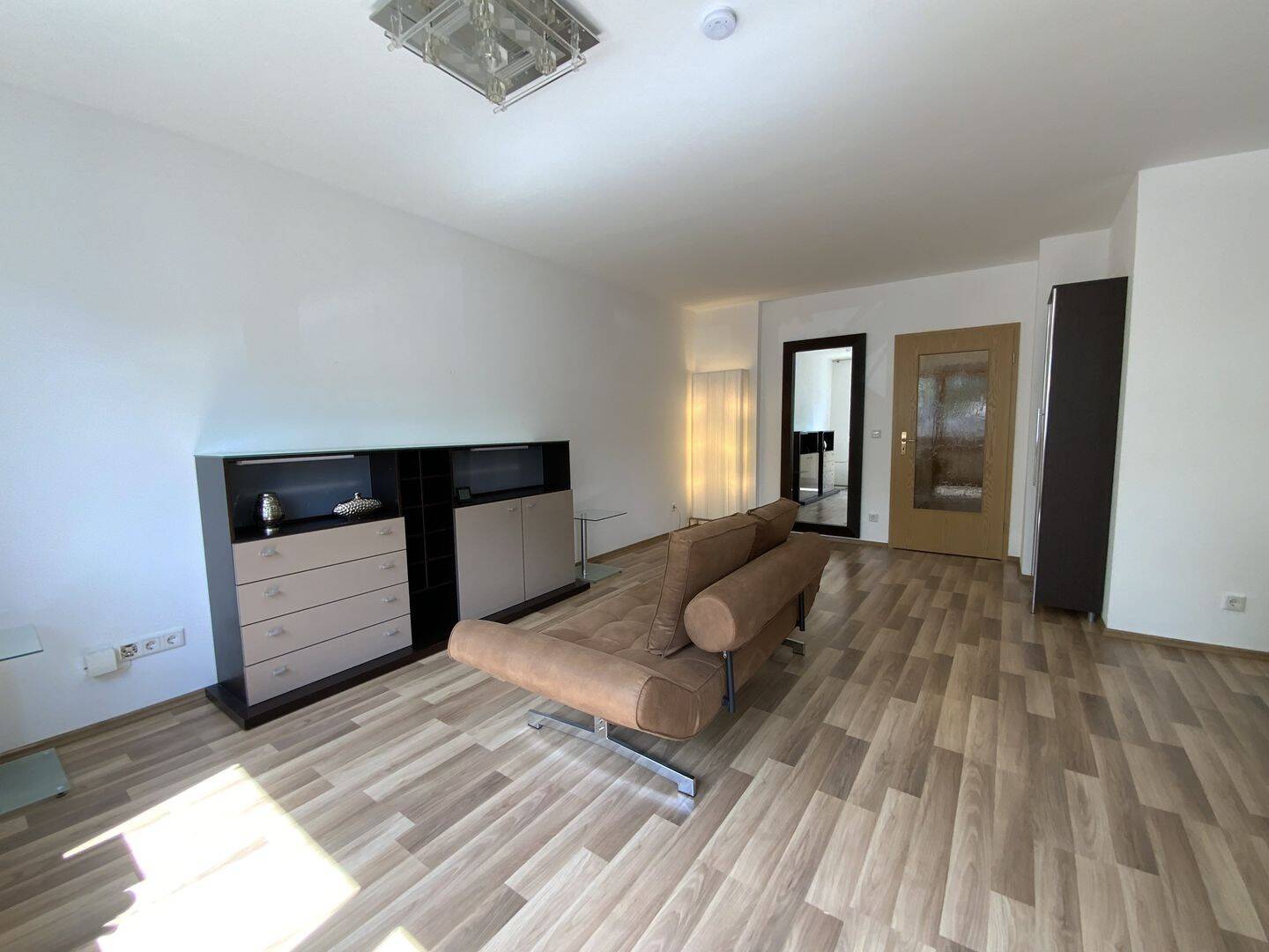 2-Zimmer-Erdgeschosswohnung in Ingolstadt-West - Zentral, Sonnig, Modern! – Ingolstadt – Vorschaubild 8
