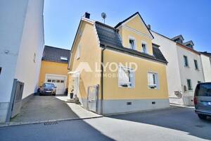 Einfamilienhaus mit Ausbaupotenzial, Möglichkeiten für ein Gewerbe & Wellnessgarten in Koblenz - Mosellage