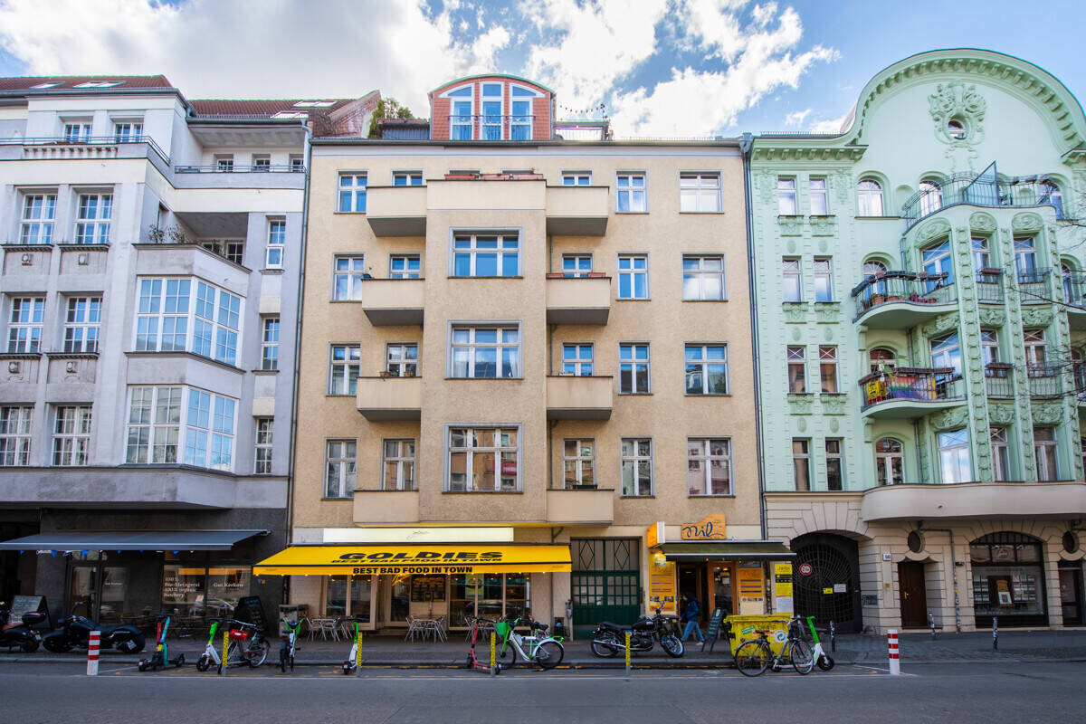 Im beliebten Friedrichshain: Vermietete 2-Zimmer-Wohnung mit TAGESLICHTBAD ++ provisionsfrei ++ – Berlin – Vorschaubild 4