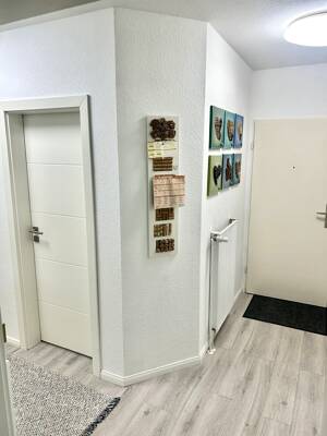 Attraktive 2-Zimmer-Hochparterrewohnung mit Balkon - zentrumsnah und nur 700 m vom Flötenteich entfernt – 26125 Oldenburg – Vorschaubild 8