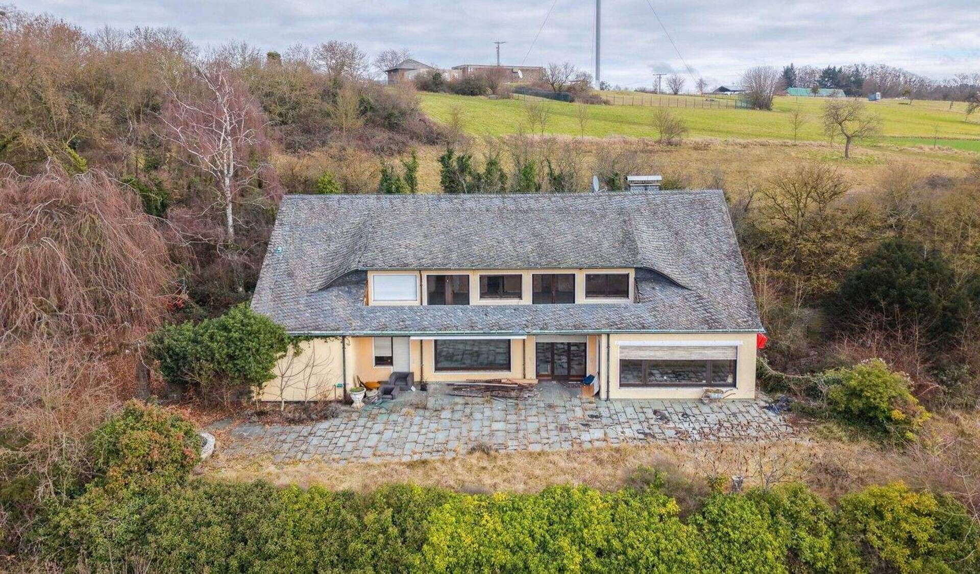 Villa in 56170 Bendorf mit 450 m² kaufen