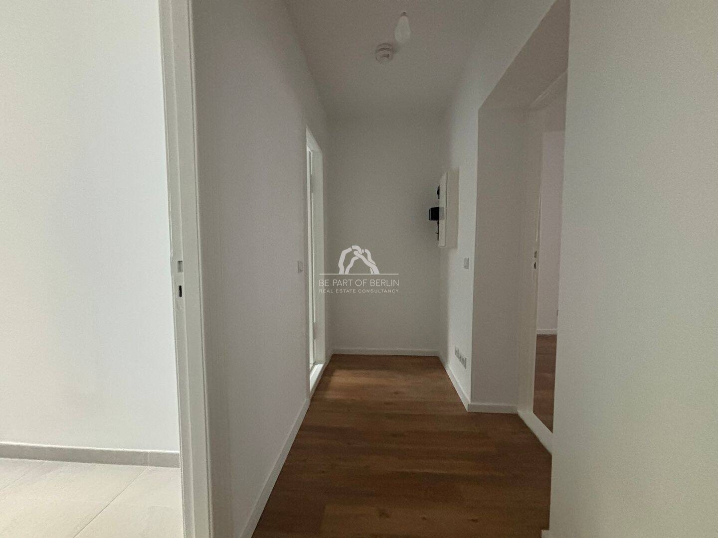 PROJEKT ZUHAUSE! 1-ZIMMERWOHNUNG IM KÖRNERKIEZ! GUT GESCHNITTEN, MIT BALKON! PROVISIONSFREI! – Berlin – Vorschaubild 3