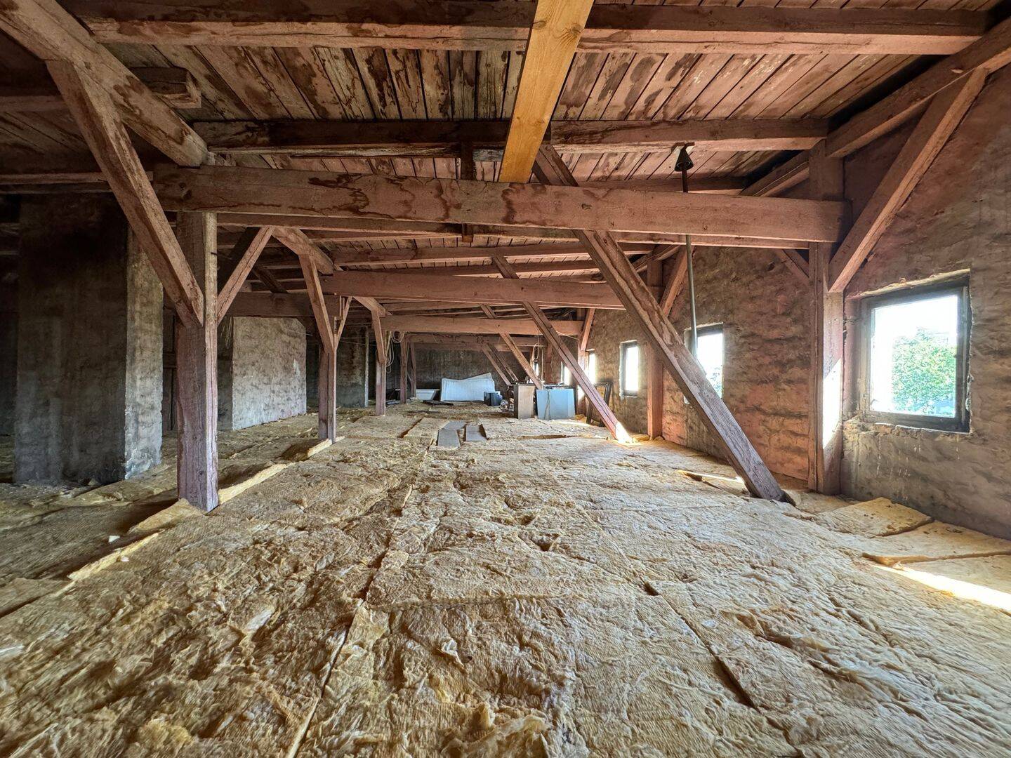 Einzigartiges Ausbaupotenzial - Unausgebautes Dachgeschoss im Szenekiez Kreuzberg – Berlin – Vorschaubild 3