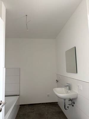 2 Zimmer Mietwohnung mit Terrasse und Gartenanteil – 92699 Irchenrieth – Vorschaubild 6