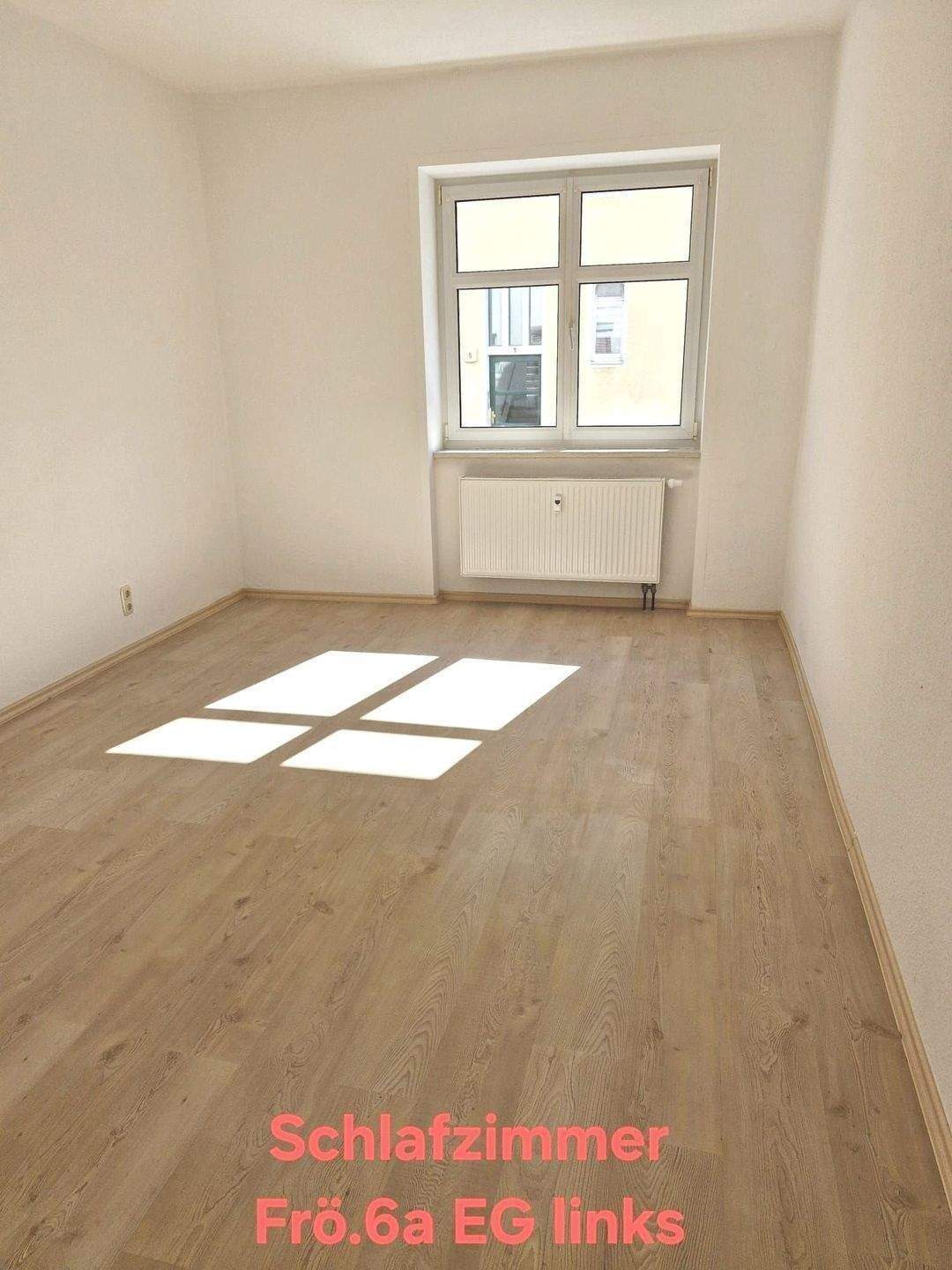 Große 2-Raumwohnung mit Wannenbad und separatem WC