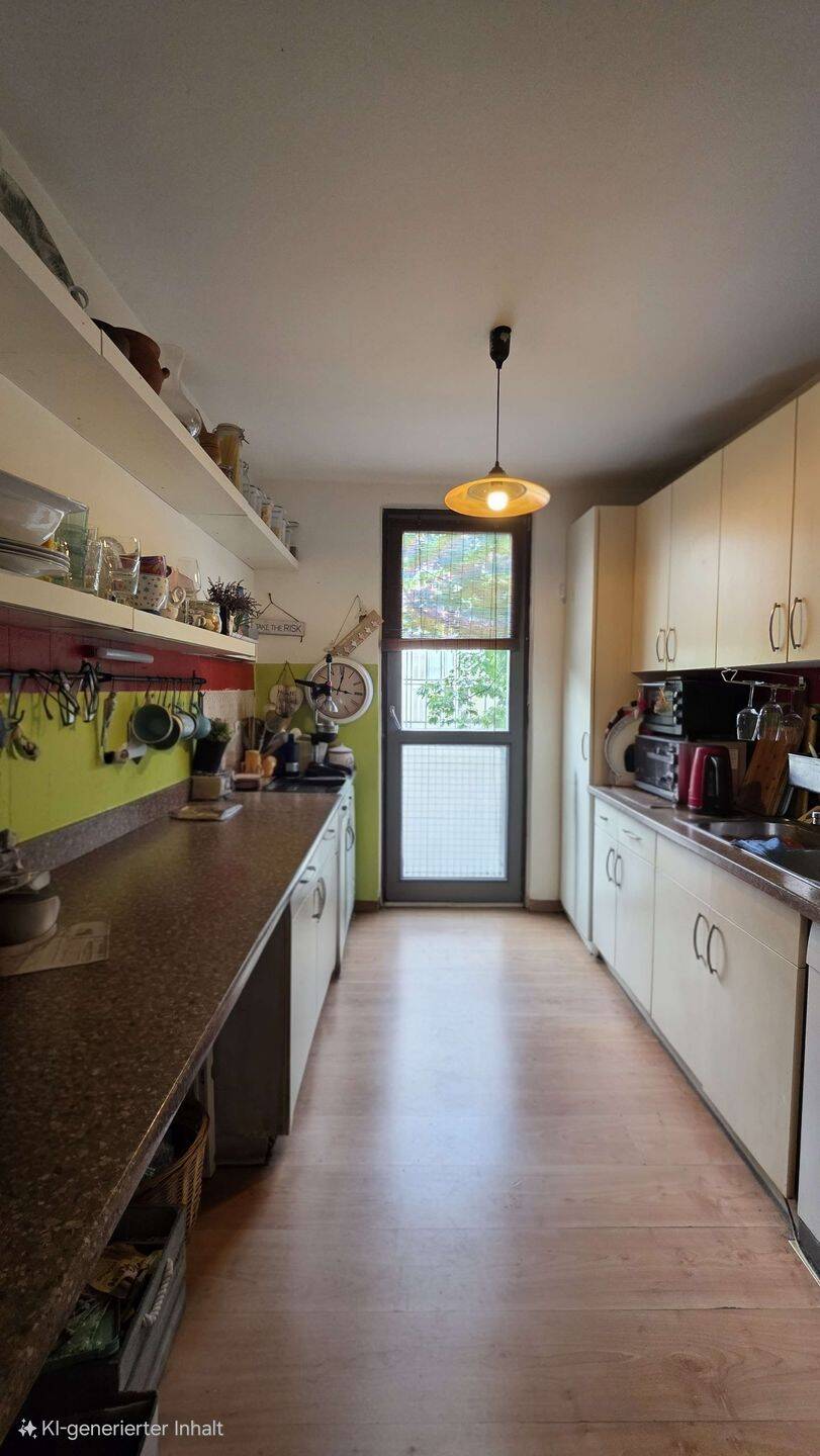Vermietete 3-Zimmer-Wohnung mit Westloggia und Fahrstuhl nur 300 Meter vom Kudamm! – Berlin – Vorschaubild 5