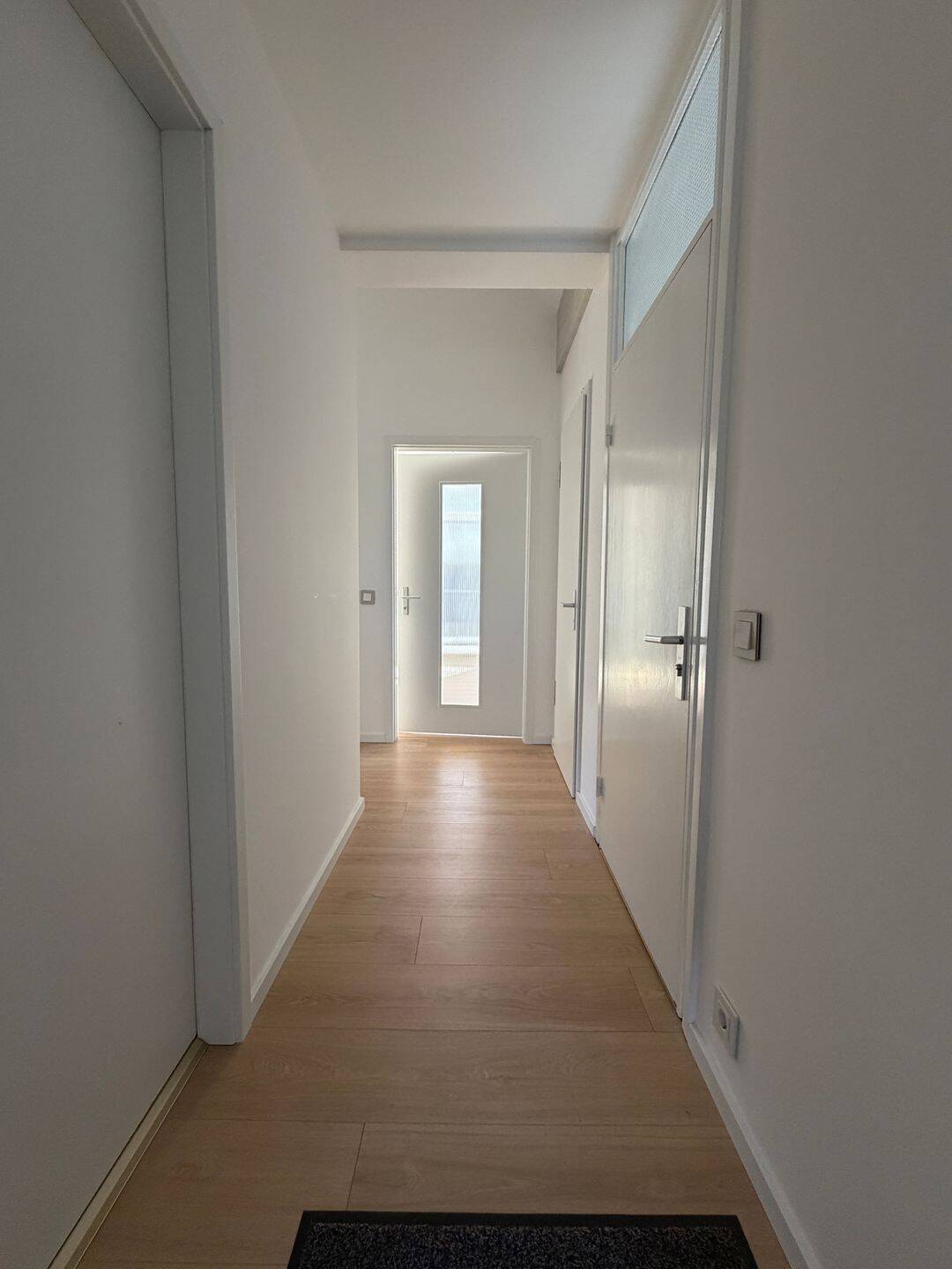 Dachgeschosswohnung im Grünen – Hamburg – Vorschaubild 8