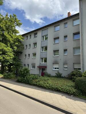 Schöne 3- Zimmer Wohnung in Holthausen - Bezugsfrei zum 01.10.26-Provisionsfrei!