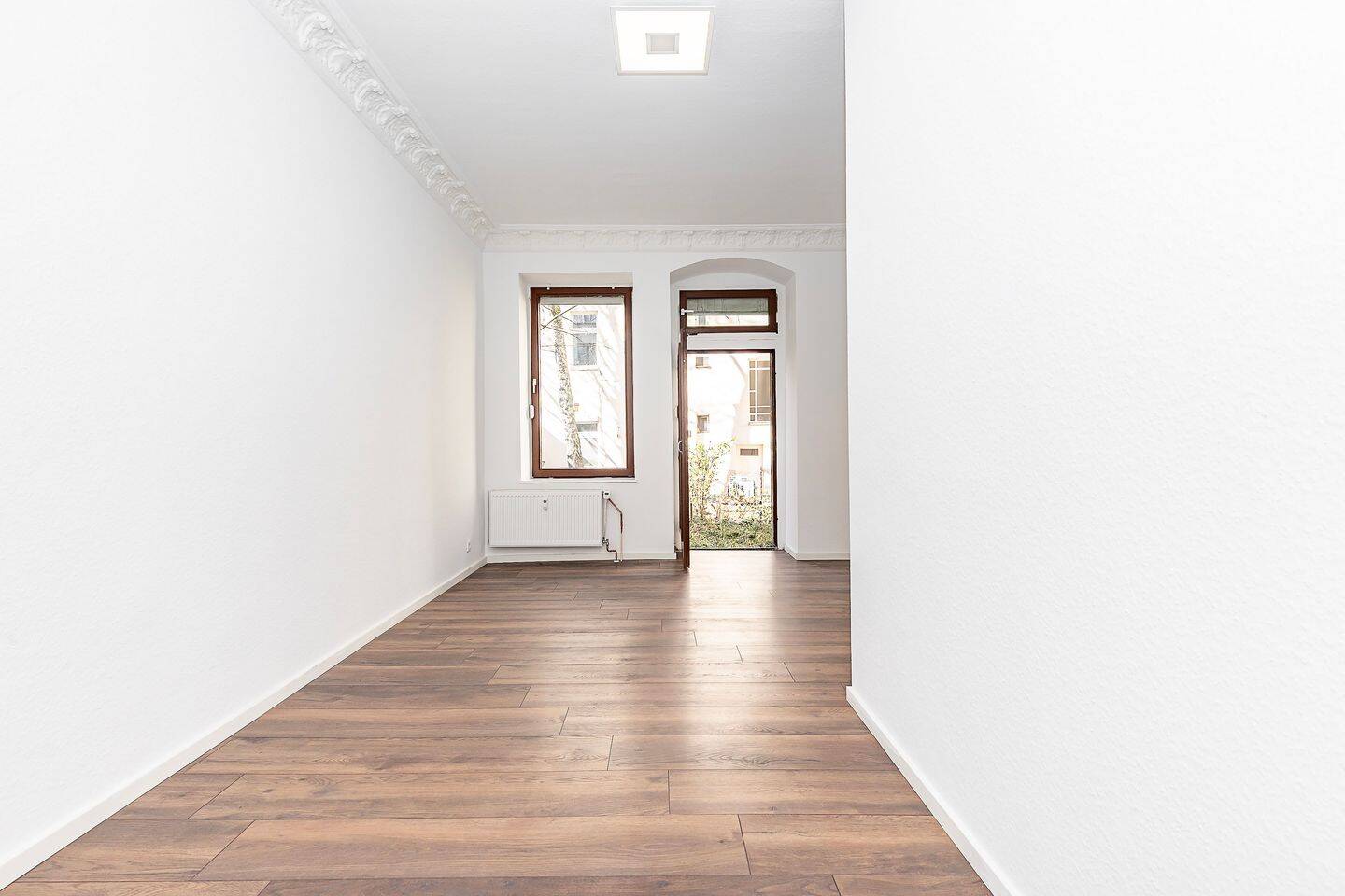 Bezugsfreie 2-Zimmer-Altbauwohnung mit Gartenzugang im Herzen von Moabit – Berlin – Vorschaubild 6