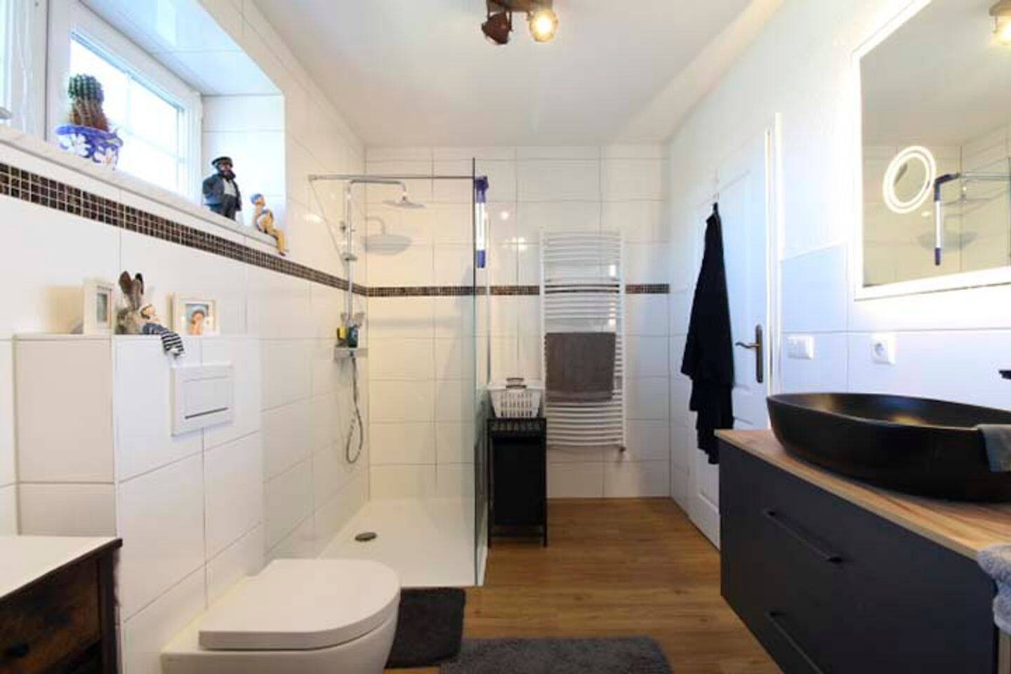Ländliche Idylle mit Platz für Generationen - modernisiertes Zuhause nahe Greifswald – Katzow – Vorschaubild 9