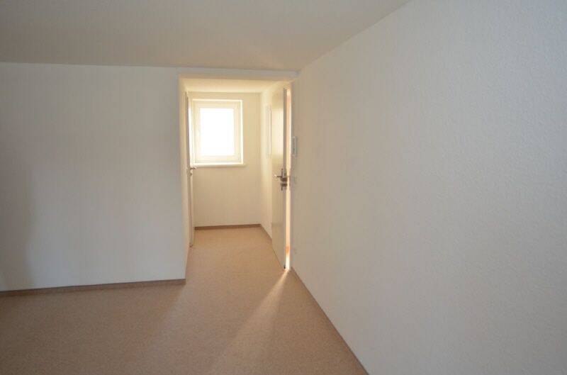 2-Raum-Wohnung im Zentrum von Golßen – Golßen – Vorschaubild 4