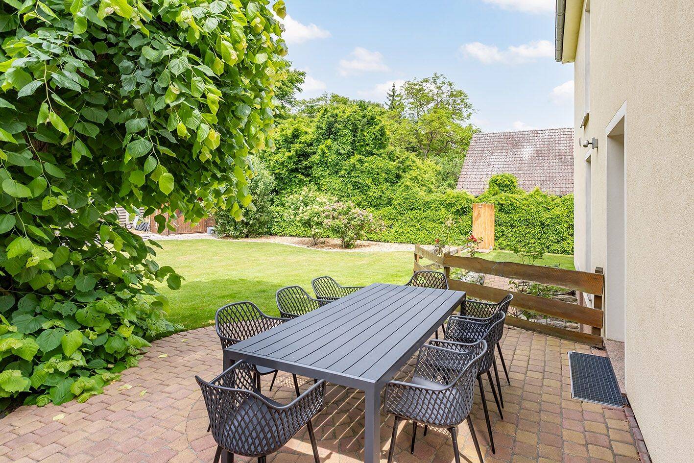 Einfamilienhaus mit 8 Zimmern, Kamin & Sauna - Nahe Mexikoplatz – Berlin – Vorschaubild 8
