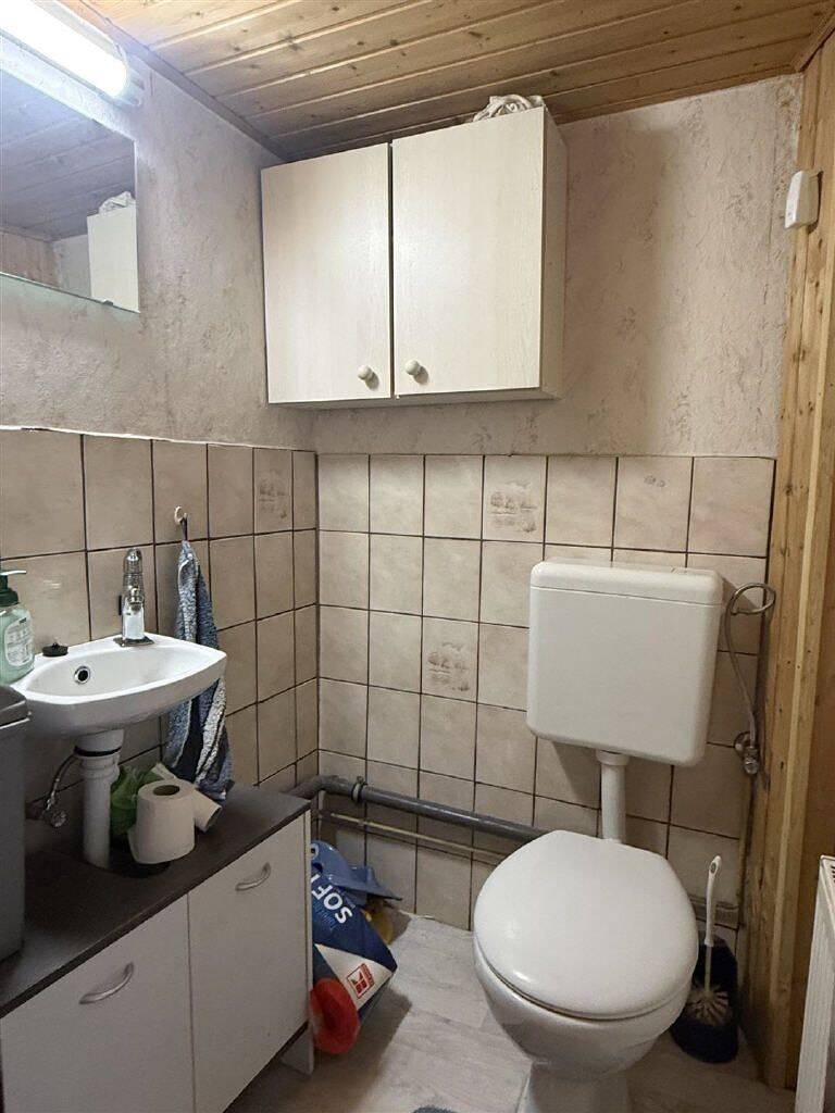 Reihenmittelhaus mit großem Grundstück und vielseitigem Potenzial in Bremen Oslebshausen – Bremen – Vorschaubild 9