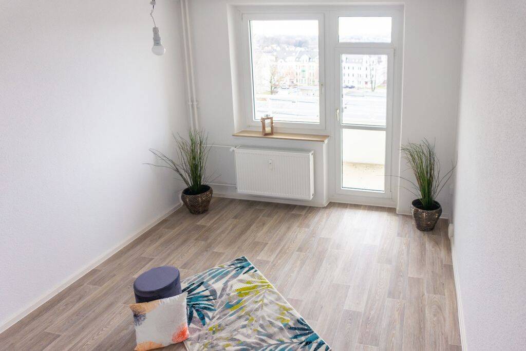 Und ab ins neue Familiennest – Chemnitz – Vorschaubild 2