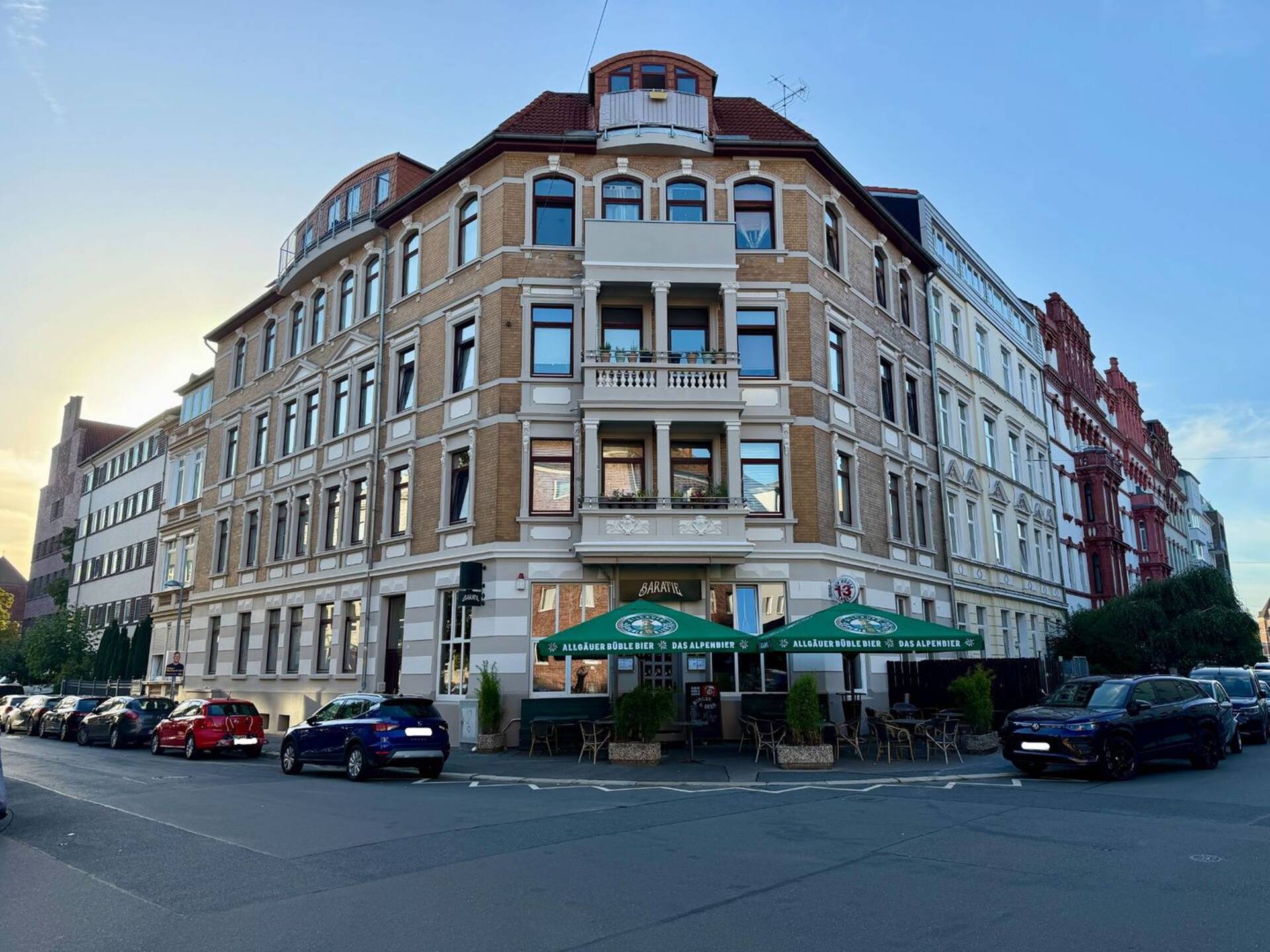 Dachgeschosswohnung in 30173 Hannover mit 91 m² kaufen