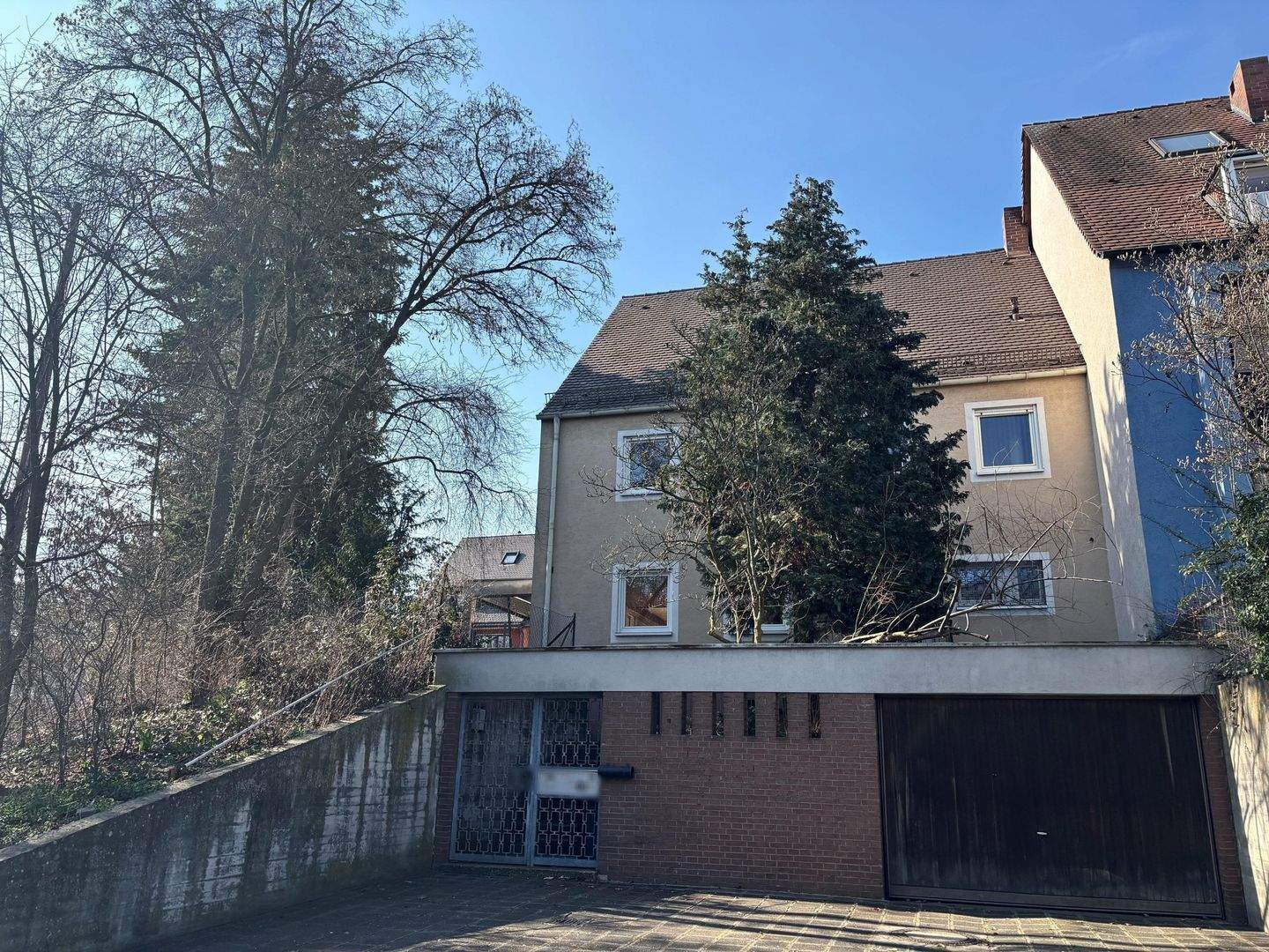 Großes REH mit Ausbaureserve in Thon – Nürnberg – Vorschaubild 2