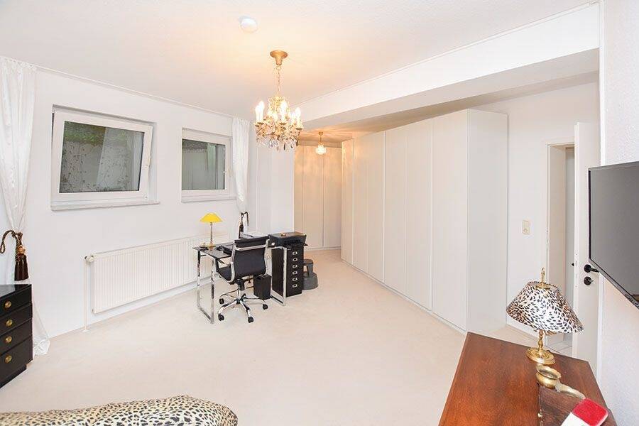 Hannover-Südstadt: Charmante 3-Zimmer-Souterrain-Wohnung! – Hannover – Vorschaubild 5