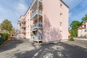 Familientaugliche 4 Zimmerwohnung in ruhiger Lage von Stein – 90547 Stein – Vorschaubild 2