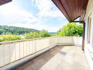 Großzügige 4,5 Zimmer, sonnige Balkone und herrliche Aussicht - Ihr neues Zuhause in Leonberg-Ramtel – 71229 Leonberg – Vorschaubild 6