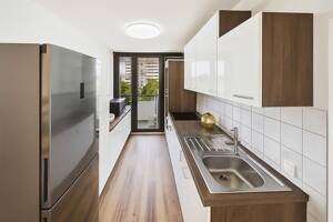 Rheinnähe! Modernisierte 3-Zimmer-Wohnung mit Aufzug und 2 Balkonen in Köln-Westhoven – 51149 Köln – Vorschaubild 6