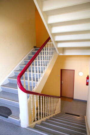 Prov.frei! 1-Zi Altstadt-Wohnung mit Dreisamblick an der Uni! – 79098 Freiburg im Breisgau – Vorschaubild 6
