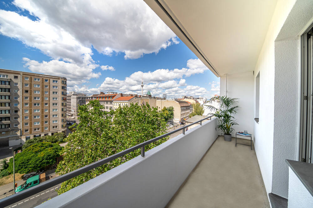 Mitte: Köpenicker Str.: u.a. VERMIETETE 1-Zi-NEUBAU-Whg. im 3. OG - 36 m² per SOFORT zu VERKAUFEN