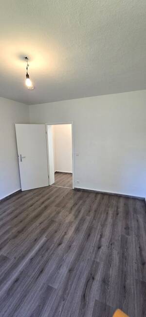 Sanierte 2 Zimmer Wohnung in Gelsenkirchen zu vermieten – 45899 Gelsenkirchen – Vorschaubild 4