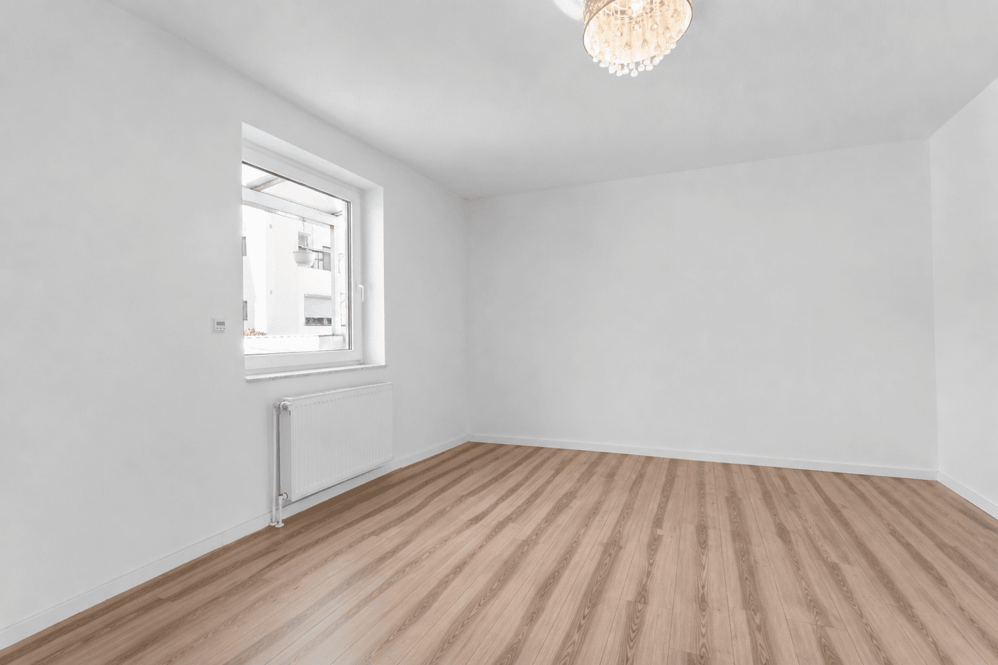 150 m² Wohnkomfort auf einer Ebene - Großzügige Erdgeschosswohnung mit Terrasse und drei Garagen – Bremen – Vorschaubild 9