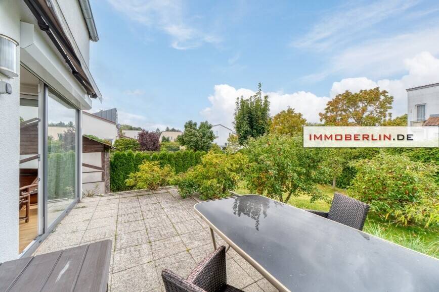 IMMOBERLIN.DE - Extravagantes Reihenendhaus mit Südgarten im Berliner Speckgürtel – Wandlitz – Vorschaubild 6