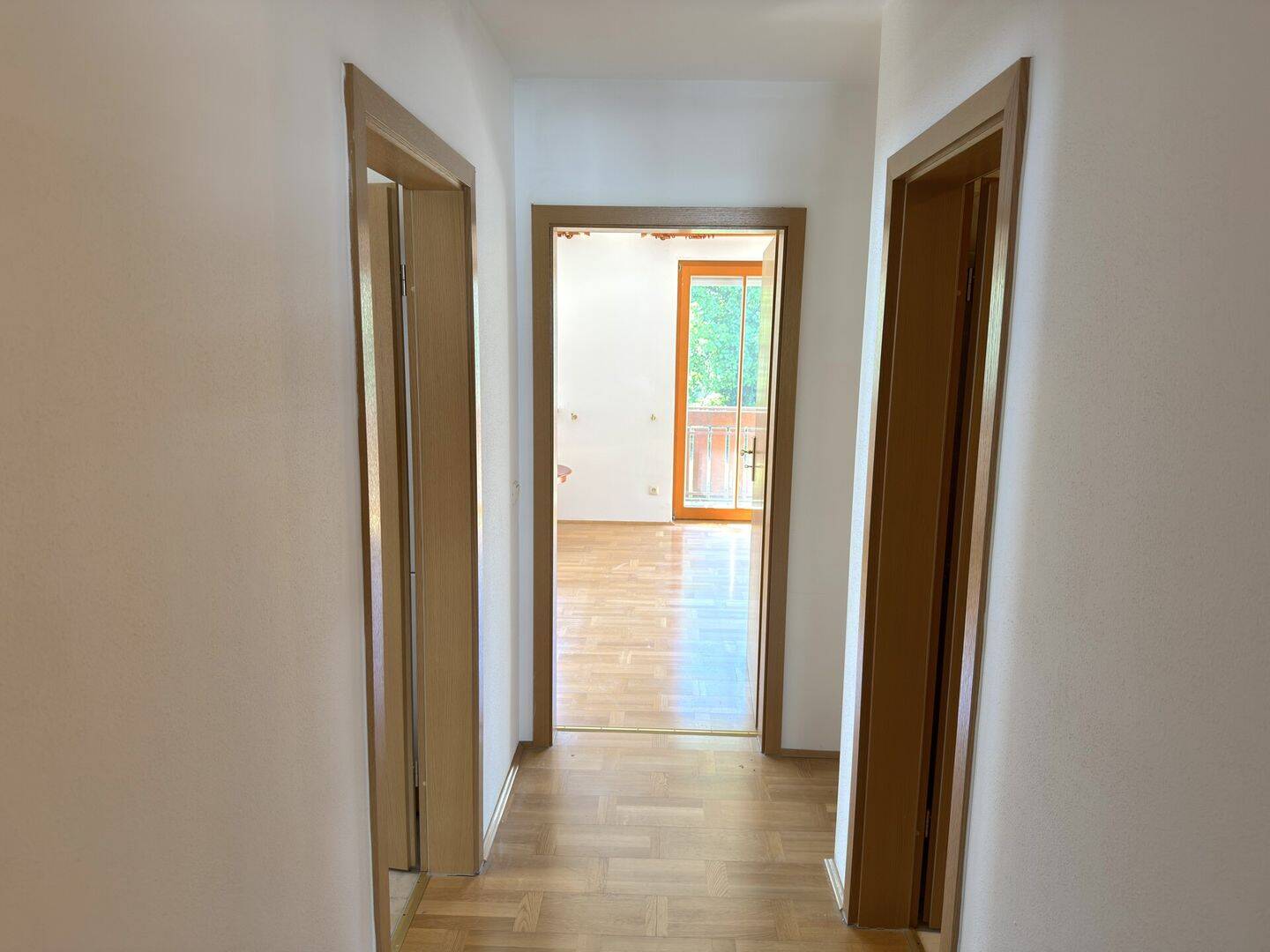 CHARMANTE 3-ZIMMERWOHNUNG IN TRUNDERING-GARTENSTADT – München – Vorschaubild 8