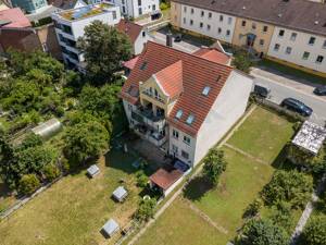 Architektonisches Highlight im Dachgeschoss: Viel Platz, Dachloggia & Panoramablick zum Jenzig – 7749 Jena – Vorschaubild 3