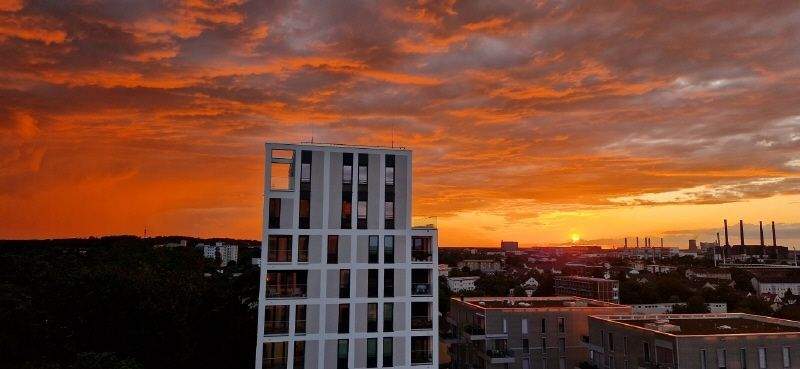 ROMANTISCHER SONNENUNTERGANG UND 1.000 € FRÜHLINGSGUTSCHEIN INKLUSIVE ... – Wolfsburg – Bild 1 von 9