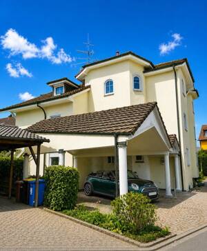 Attraktive 2-Zimmer-Wohnung in gepflegtem mediterranen 6-Familien-Haus – 88690 Uhldingen-Mühlhofen – Vorschaubild 1