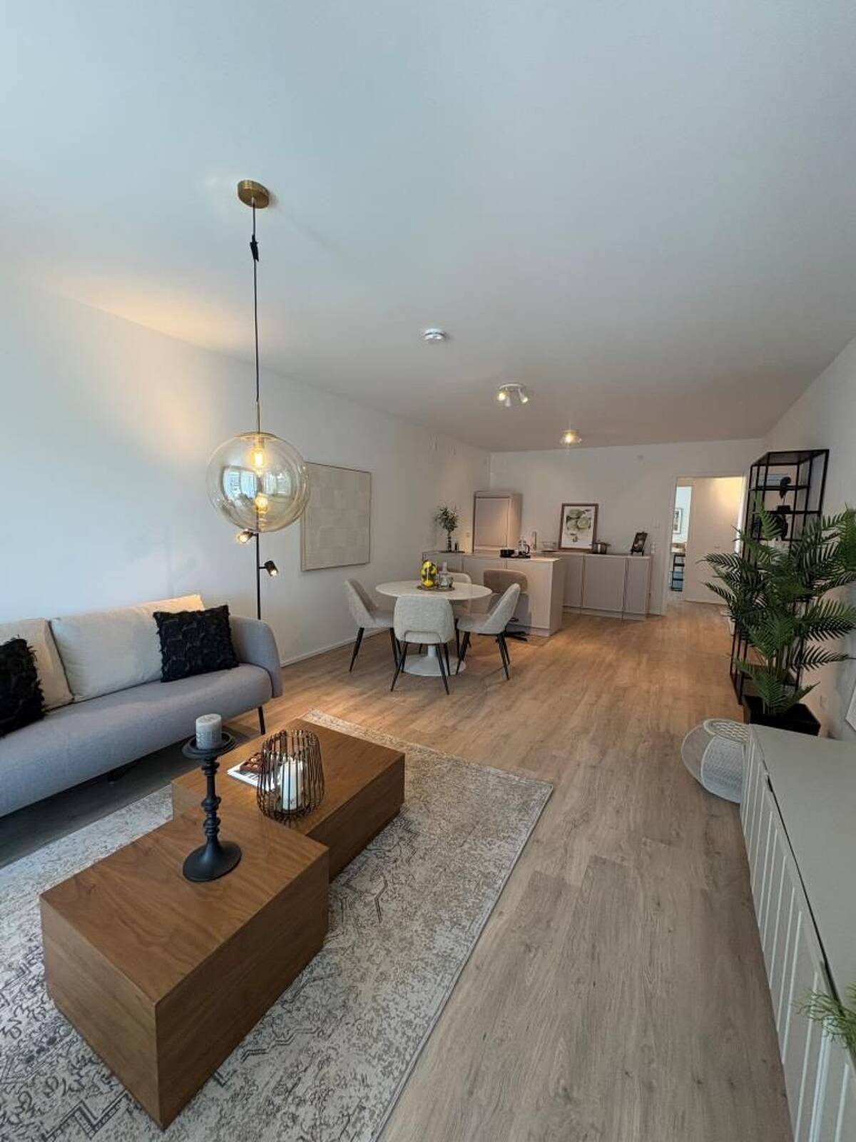 Gut geschnittene 3-Zimmer-Wohnung in Essen Südviertel! ERSTBEZUG – 45128 Essen – Bild 1 von 9