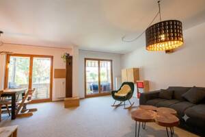 4-Zimmer-Wohnung mit Westbalkon, Moderner EBK in Holzkirchen Mitte – 83607 Holzkirchen – Vorschaubild 2