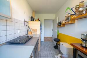 Perfekte Lage! Ruhige und lichtdurchflutete Zweizimmerwohnung im Dachgeschoss mit Westbalkon – 93051 Regensburg – Vorschaubild 6