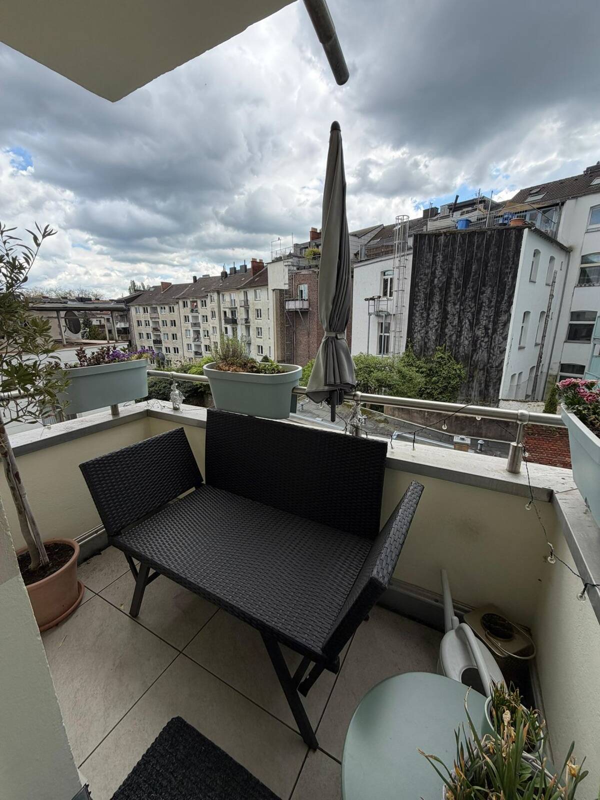 Aachen Innenstadt - Hubertusviertel, helle, ruhige 2-Zimmer-Wohnung mit Balkon zu vermieten – 52064 Aachen – Bild 1 von 8