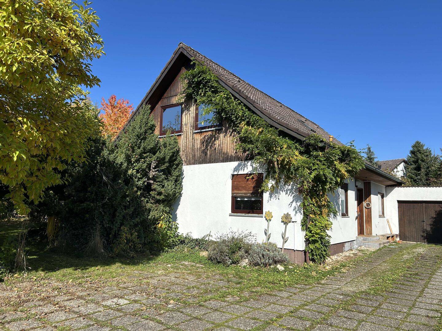 Leben, Arbeiten und Entspannen - EFH mit großem Garten in Pietenfeld – Adelschlag – Vorschaubild 3