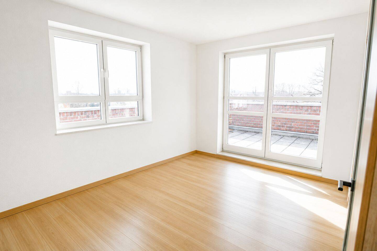 An den Eschen- 4-Zimmer-Wohnung mit Dachterrasse, Besichtigungstermin über Link, siehe Beschreibung – Oldenburg – Vorschaubild 5