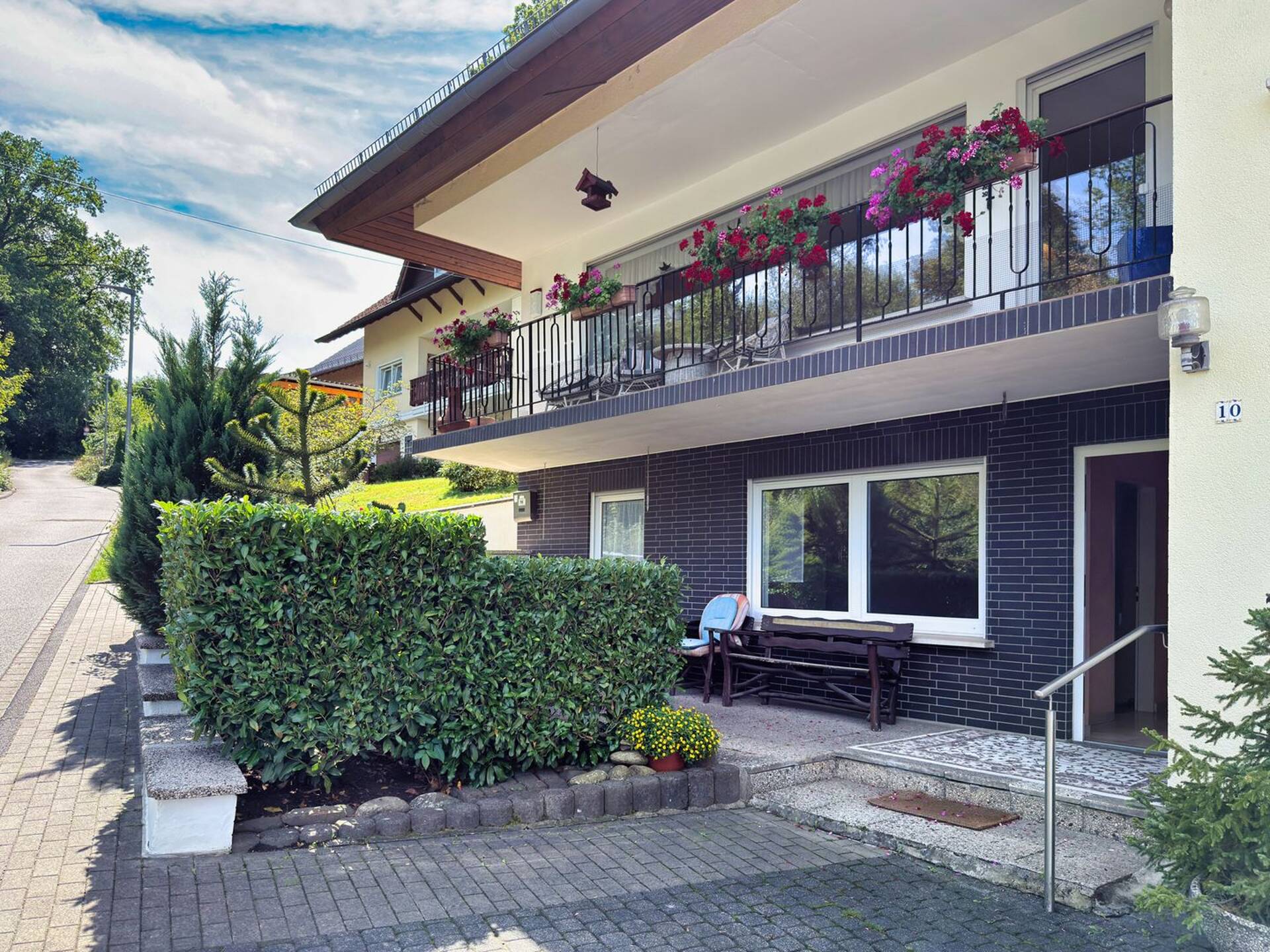 Mehrfamilienhaus in 57537 Wissen mit 231,86 m² kaufen