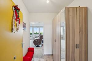 Attraktive Eigentumswohnung mit Terrasse und Weserblick – 27568 Bremerhaven – Vorschaubild 2