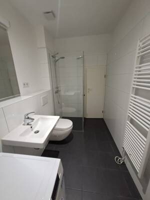 Neubau im herzen P`Bergs! Traumhafte 2-Zi.,DG-W! mit großzügiger Terrasse !!!ENG scroll down! – 10439 Berlin – Vorschaubild 9