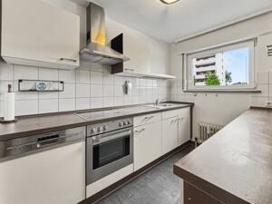 3,5-Zimmer-Wohnung mit Loggia, Aufzug & Wallbox in begehrter Lage von Stuttgart-Möhringen – 70567 Stuttgart – Vorschaubild 5