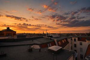 Loftartiges Dachgeschoss in den Heckmannhöfen am Monbijoupark – 10117 Berlin – Vorschaubild 1