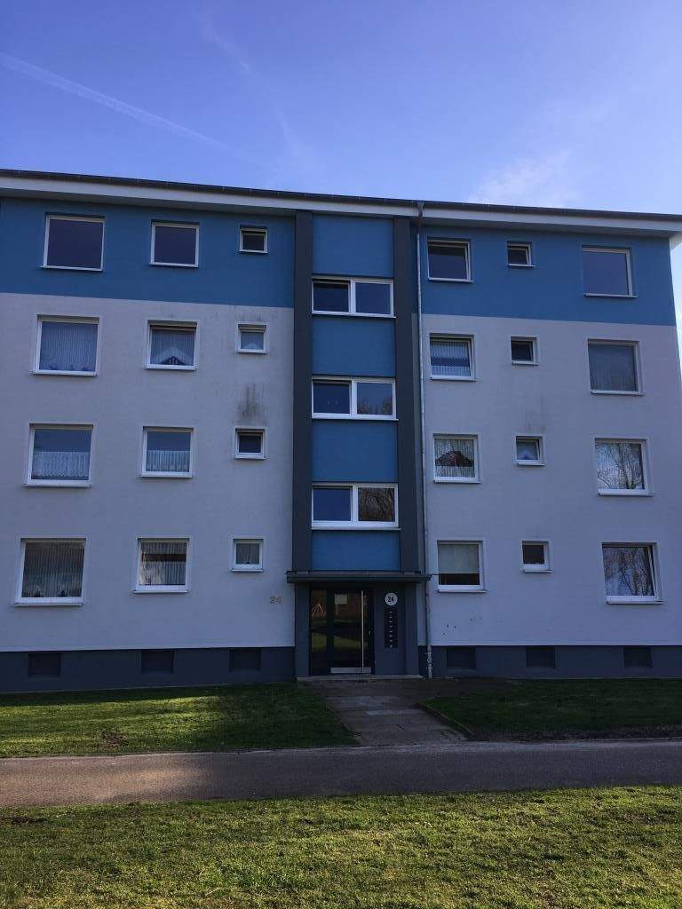 Einziehen und Wohlfühlen, renovierte 3-Zimmer-Wohnung mit Balkon – Gelsenkirchen – Bild 1 von 9
